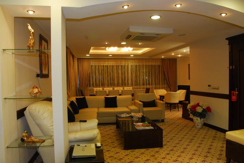 Adana Erten Hotel Exterior foto